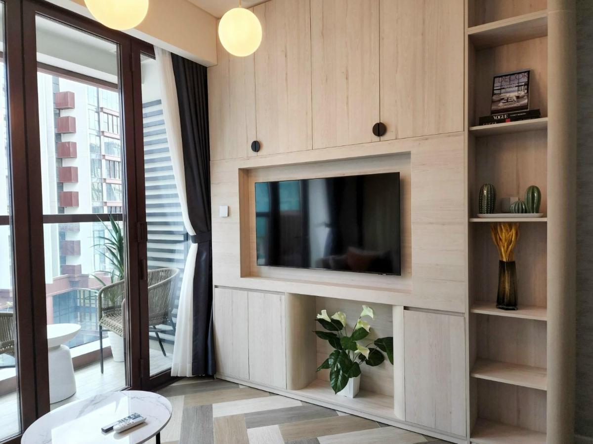 הו צ'י מין סיטי The Crest-Central Saigon Riverside -Free Pool-Gym-Sauna Room-Yoga Room מראה חיצוני תמונה