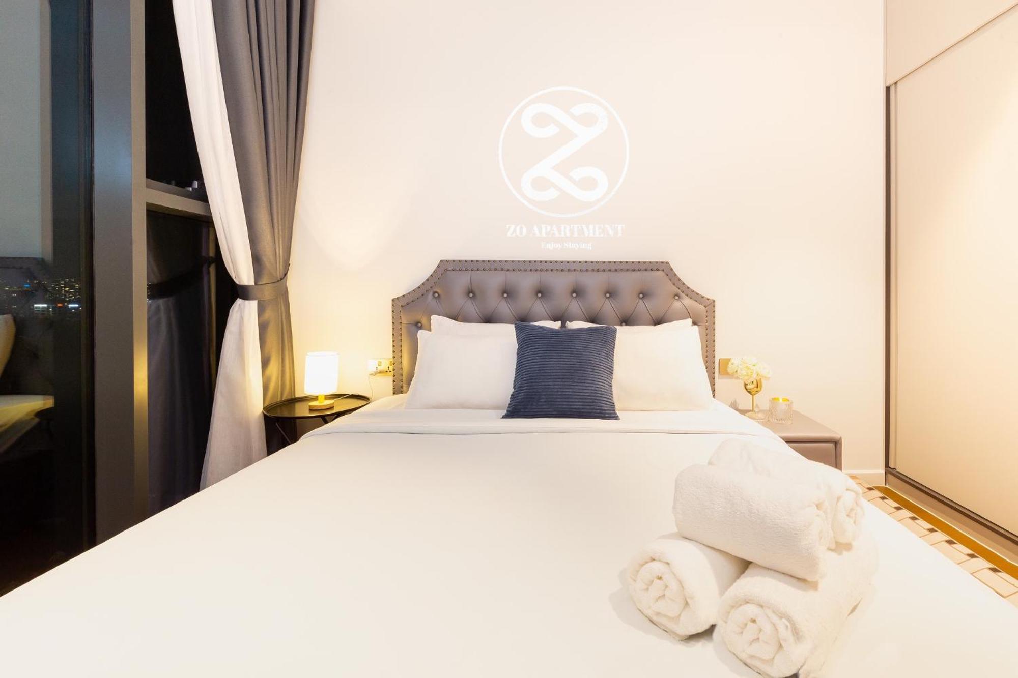 הו צ'י מין סיטי The Crest-Central Saigon Riverside -Free Pool-Gym-Sauna Room-Yoga Room מראה חיצוני תמונה