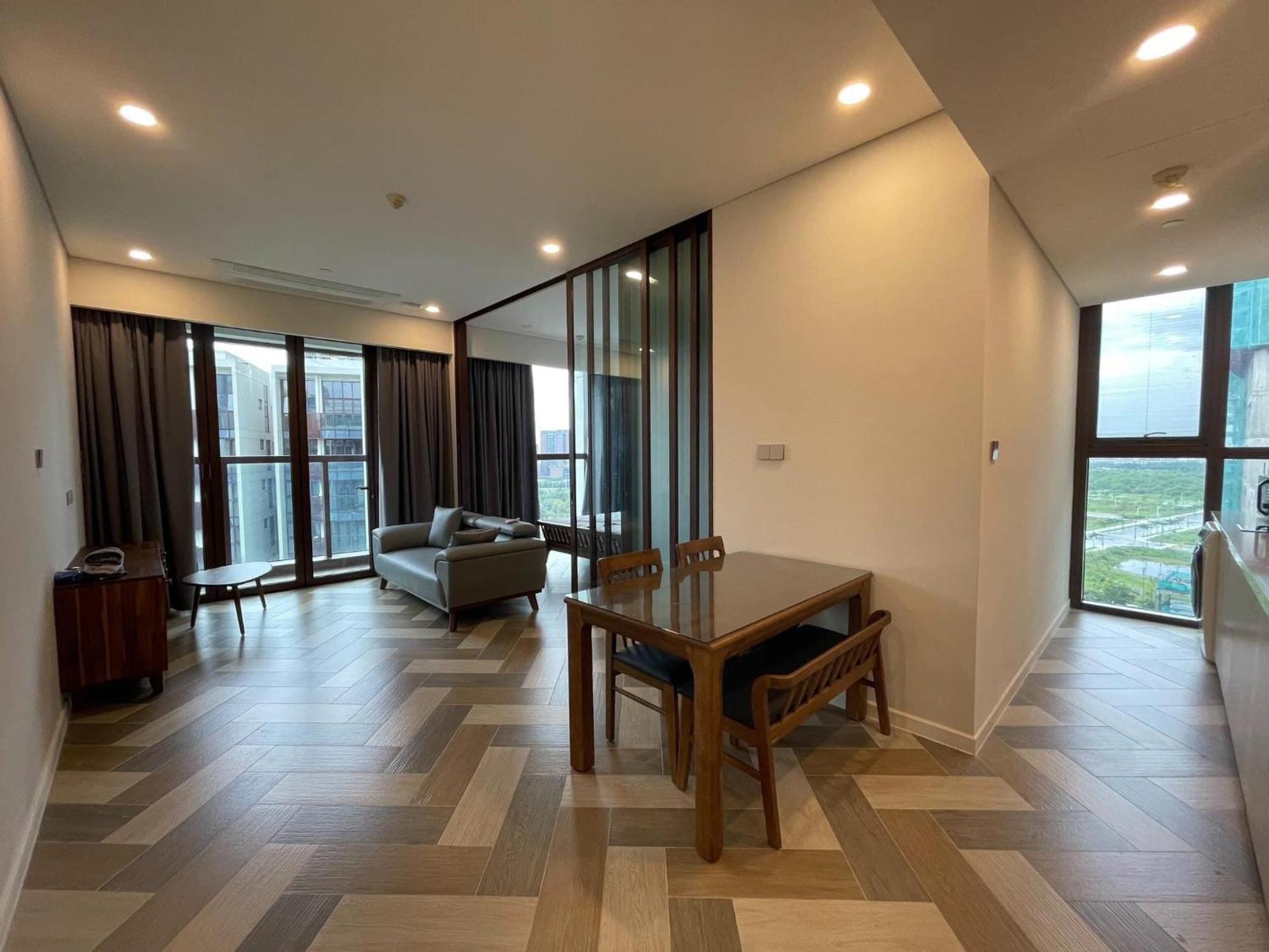 הו צ'י מין סיטי The Crest-Central Saigon Riverside -Free Pool-Gym-Sauna Room-Yoga Room מראה חיצוני תמונה